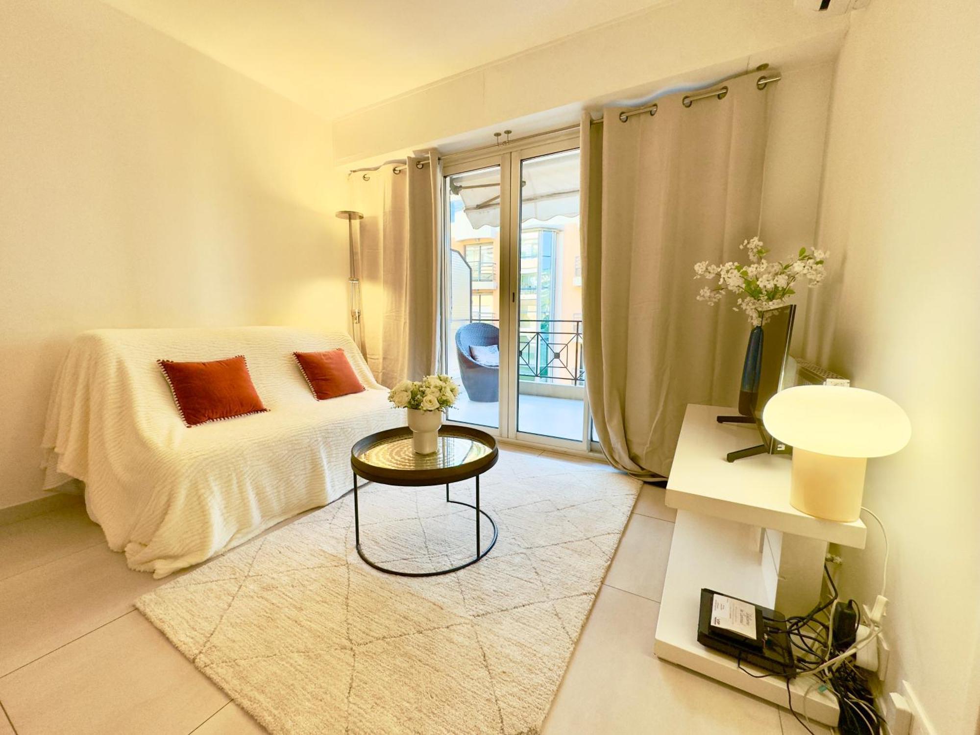 Superbe Appartement Avec Terrasse 1Mn Des Plages De La Croisette Cannes Exterior foto